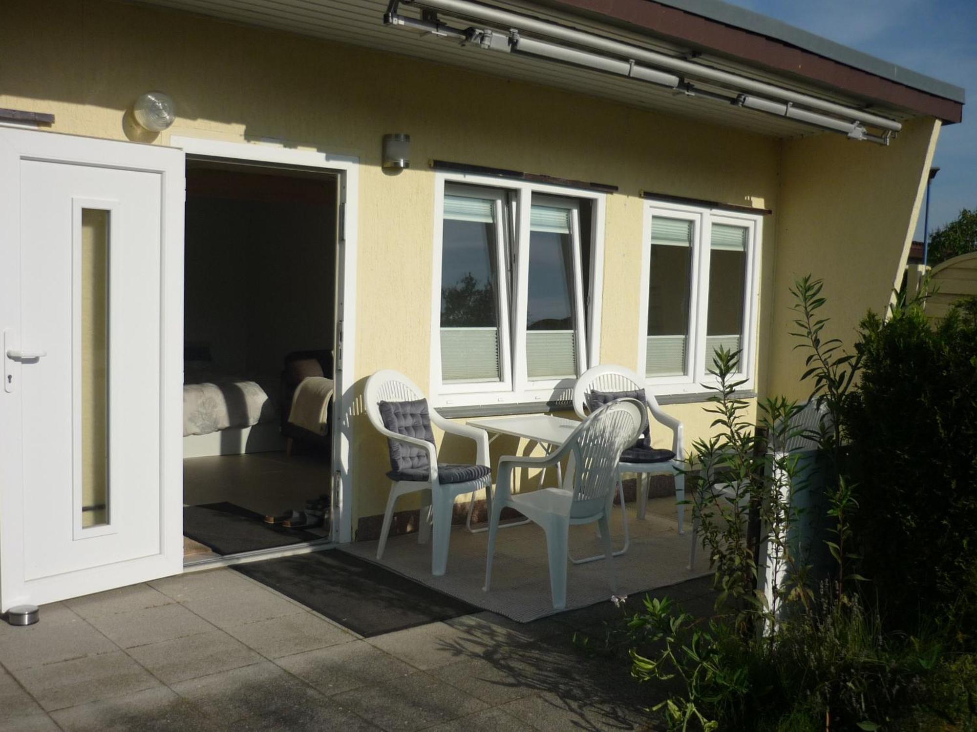 Bungalow Oase Der Ruhe ลอบเบอ ภายนอก รูปภาพ